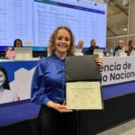 Maritza Álvarez Barrera  recibio su credencial como Reprentante a la Cámara por el partido MIRA-Centro Democrático