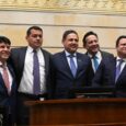 Honorio Miguel Henríquez Pinedo presidente del Senado, Primer vicepresidente; Manuel Virgüez Piraquive, Segundo vicepresidente fue elegido Jorge Alejandro Ocampo Giraldo.