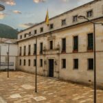 La Cancillería de la República solicitó la renuncia formal e inmediata a todos los embajadores colombianos en el exterior, fijando como fecha límite el próximo jueves 23 de julio. Aunque la normativa vigente