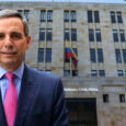 El ministro de Hacienda designado anunció que la primera prioridad del gobierno electo será implementar un plan de ajuste fiscal mediante medidas administrativas. Dichas medidas estarán orientadas a mejorar la percepción sobre la economía colombiana.