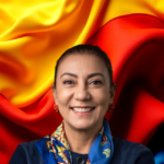 María Carolina Restrepo es abogada, analista jurídica y especialista en derecho tributario y corporativo.