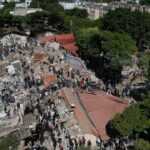 El balance de fallecidos a causa del terremoto de magnitud 7,4 en la escala de Richter registrado el lunes en el noroeste de Colombia ascendió a 265, informó el presidente Abelardo de la Espriella, en un nuevo balance entregado en la tarde de este miércoles.