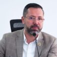 El ministro de Vivienda, Jaime Andrés Beltrán
