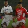 Fortaleza le sacó puntos a Santa Fe en el juego por la fecha 9 de la Liga colombiana, que se disputó en El Campín a puerta cerrada por la sanción que le impusieron al Cardenal. Terminó siendo 2-2, con una anotación al minuto 90+1’ del equipo visitante.@SantaFe