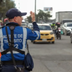 El exalcalde de Bogotá Enrique Peñalosa propuso un cambio al pico y placa que afectaría a carros eléctricos e híbridos, que actualmente cuentan con beneficios frente a las restricciones de circulación