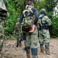 Bombardeos ante presencia de menores reclutados