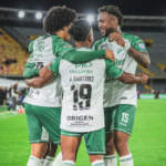 Deportivo Cali aprovechó una de sus opciones y abrió el marcador al minuto 38´. Eduard Bello apareció para marcar el único gol del partido y darle la ventaja al equipo dirigido por Rafael Dudamel.