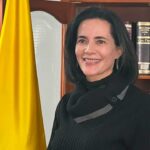 Presidente De La Espriella designó a Beatriz Eugenia Vélez como presidenta de Colpensiones, y le encomendó “atención digna a quienes han trabajado toda una vida”