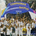 El Deportivo Cali se consagró histórico tricampeón consecutivo de la Liga Femenina BetPlay 2026 tras derrotar 4-2 a Independiente Santa Fe en el partido de vuelta de la gran final.