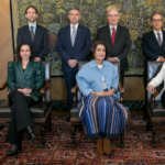 Primera reunión de la Junta Directiva con Miguel Gómez Martínez como ministro de Hacienda.