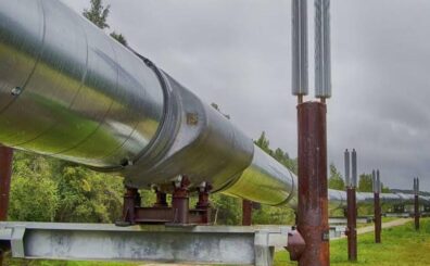 Ecuador reanuda transporte de crudo colombiano por sus oleoductos