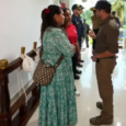 El presidente cuestionó a la gobernadora Girley Ordóñez Bowie y a la representante a la Cámara de San Andrés Elizabeth Jay-Pang Díaz, durante su visita al archipiélago y advirtió que vigilará los recursos que lleguen a las islas.