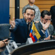 Presidente De La La estrategia contra la criminalidad en Bogotá prioriza la lucha contra la extorsión en Suba, Kennedy y Ciudad Bolívar, la protección de menores frente al reclutamiento criminal y el fortalecimiento de los controles penitenciarios. Foto: Isaac Bechara - Presidencia