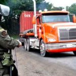 Paro Camionero -Policia