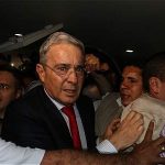 Alvaro Uribe en la Universidad Libre De Pereira2