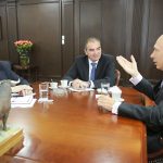 Embajador de Italia, Gianini Bardini; el Ministro de Agricultura, Aurelio Iragorri