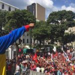 Maduro extiende cierre de fronteras