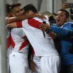 Jefferson Farfán abrió la cuenta a los 20'