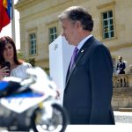 Con el objetivo de “salvar vidas en la vía”, el Presidente Juan Manuel Santos y la Ministra de Transporte, Natalia Abello, pusieron en marcha la Agencia Nacional de Seguridad Vial, este miércoles en la Casa de Nariño.