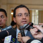 cesar Mauricio Velasquez24