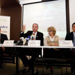 En la fotografía la rueda de prensa que ofrecieron la ministra de Comercio, Cecilia Álvarez Correa; de Agricultura, Aurelio Iragorri Valencia; el director de Invima, Javier Guzmán y el gerente de PTP, Cesar Peñalosa.
