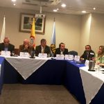 Miembros en la asamblea de la Federación Colombiana de Automovilismo.