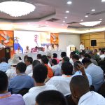 “Si queremos una paz estable y duradera hay que tener en cuenta a las víctimas, por eso tenemos una ley para repararlas”, dijo el Presidente Santos ante el Foro Nacional de Diputados.