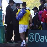 Santiago Giraldo abandonó el partido en el 4 punto de la serie.