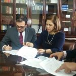 Centro Democrático insiste en proyecto que prohíbe el alquiler de vientres