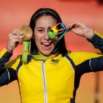 Mariana Pajón, con su segunda medalla olímpica de oro, en el BMX