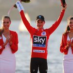 Peter Kennaugh (Team Sky) con el maillot rojo de líder de la Vuelta a España