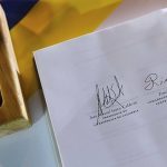 la-firma-de-un-gran-acuerdo