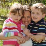 maria-claudia-lutz-pena-y-sus-hijos