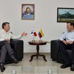Reunión bilateral del Presidente Juan Manuel Santos y su homólogo de Panamá, Juan Carlos Varela Rodríguez, en la base del Servicio Nacional Aeronaval (Senan) ubicada en Nicanor, Metetí, en la provincia panameña de Darién.
