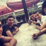 Grupo de ciclistas colombianos que competirán en el Santos Town Under.