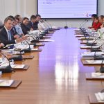 El Presidente de la República, Juan Manuel Santos, se dirige a su equipo de colaboradores durante la reunión del Consejo de Ministros de este primer lunes de febrero.