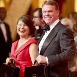 Martha L. Ruiz y Brian Cullinan posaron así de sonrientes en la alfombra roja