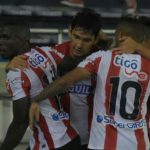 Junior celebra gol 1-1 con Millonarios290317