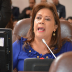 Gloria Stella Díaz 2017-05-12 00.01.41