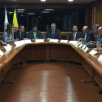 Delegados del Gobierno y los representantes de los maestros del país en la Procuraduría