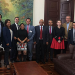 Integrantes de la Mesa de Concertación de la Ley del Entrenador Deportivo, en la Sala de Juntas de la Presidencia del Senado de la República,
