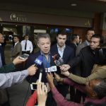 PRESIDENTE SANTOS EN EL CENTRO COMERCIAL ANDINO 180617A