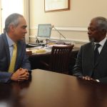 Comisionado y Kofi Annan1 (1)