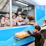 Entregamos 2da cocina móvil a Bogotá que operará en colegio Nicolas Esguerra. -Secretaria de Educación 2017-10-18 23.31 (1)
