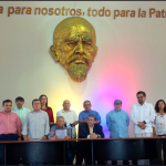 ELN Y FARC EN Manta, Ecuador 2017-10-23 21.22 (1)