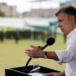 Toda la contundencia contra todas las manifestaciones de violencia que aparezcan en lo largo y ancho del territorio y amenacen la tranquilidad, ordenó este viernes el Presidente Santos a las Fuerzas Militares, al activar la nueva Fuerza de Tarea en Nariño