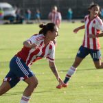 Jéssica Martínez fue la figura del partido inaugural del campeonato tras anotar cuatro goles. La albirroja no tuvo compasión con el seleccionado 'Cafetero
