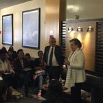 Clara López durante el recorrido en la Universidad Javeriana con el candidato liberal. Humberto de la Calle2018-01-31 at 3.11.55 PM (7)