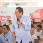 Vargas Lleras se compromete con los jóvenes a darles participación en su gobierno2018-01-31 at 3.19.45 PM (2)