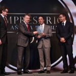 Este jueves el Presidente Santos encabezó la entrega del Premio Empresario del Año, otorgado por el diario La República. La distinción se entregó al Presidente del Banco Itaú, Álvaro Pimentel.